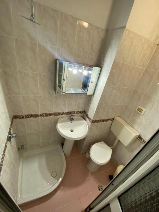 ~Villa Gloria~ Durres Exterior photo